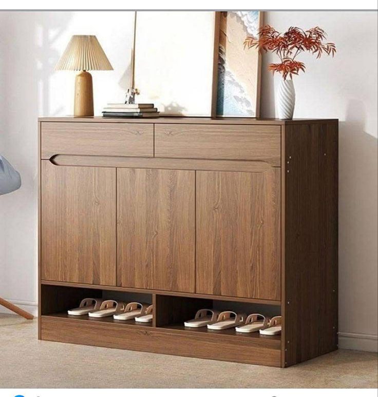 Modern Wooden Shoe Cabinet 140 × 40 × 100 cm – SU220