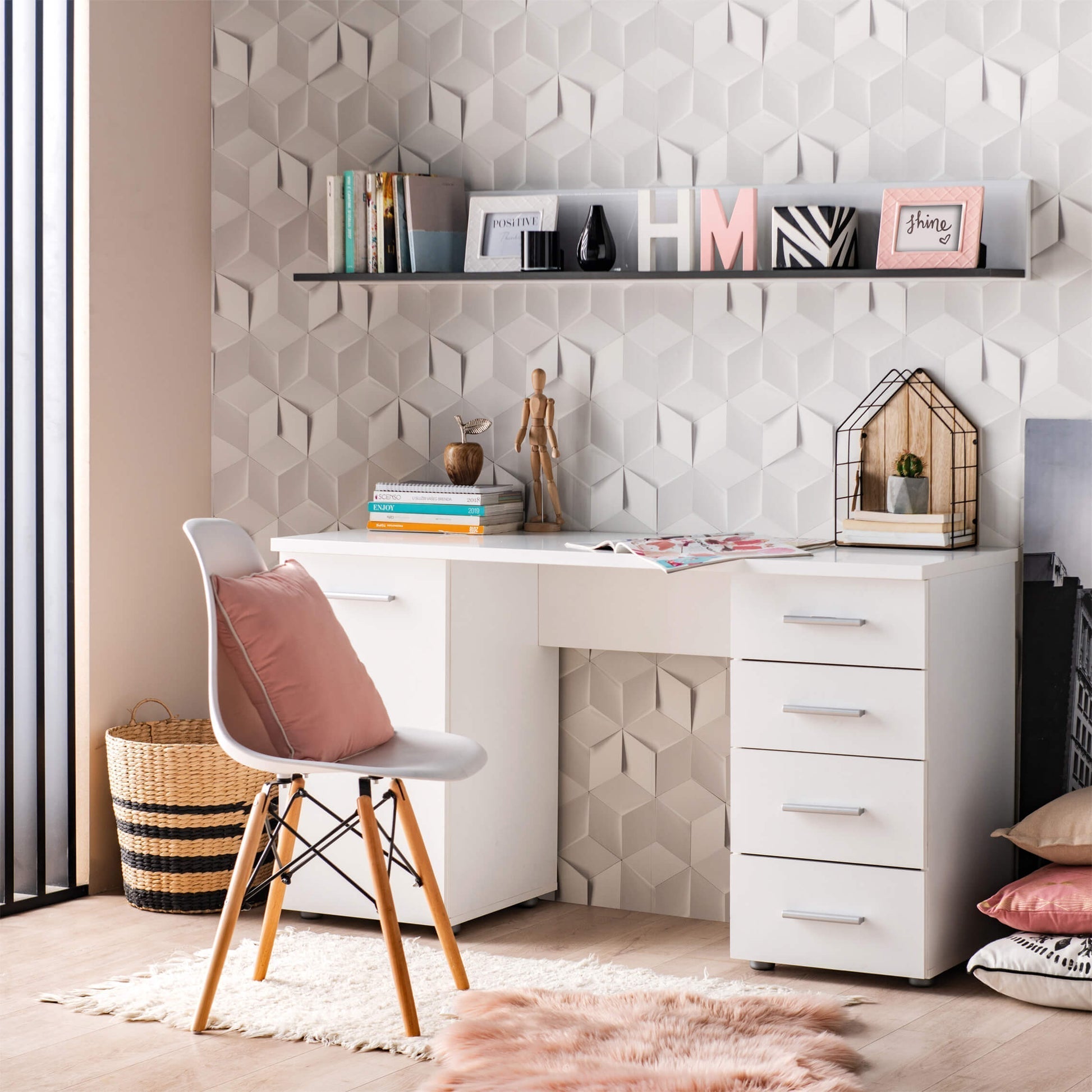 Modern Executive Desk – 140 × 60 cm | DE47