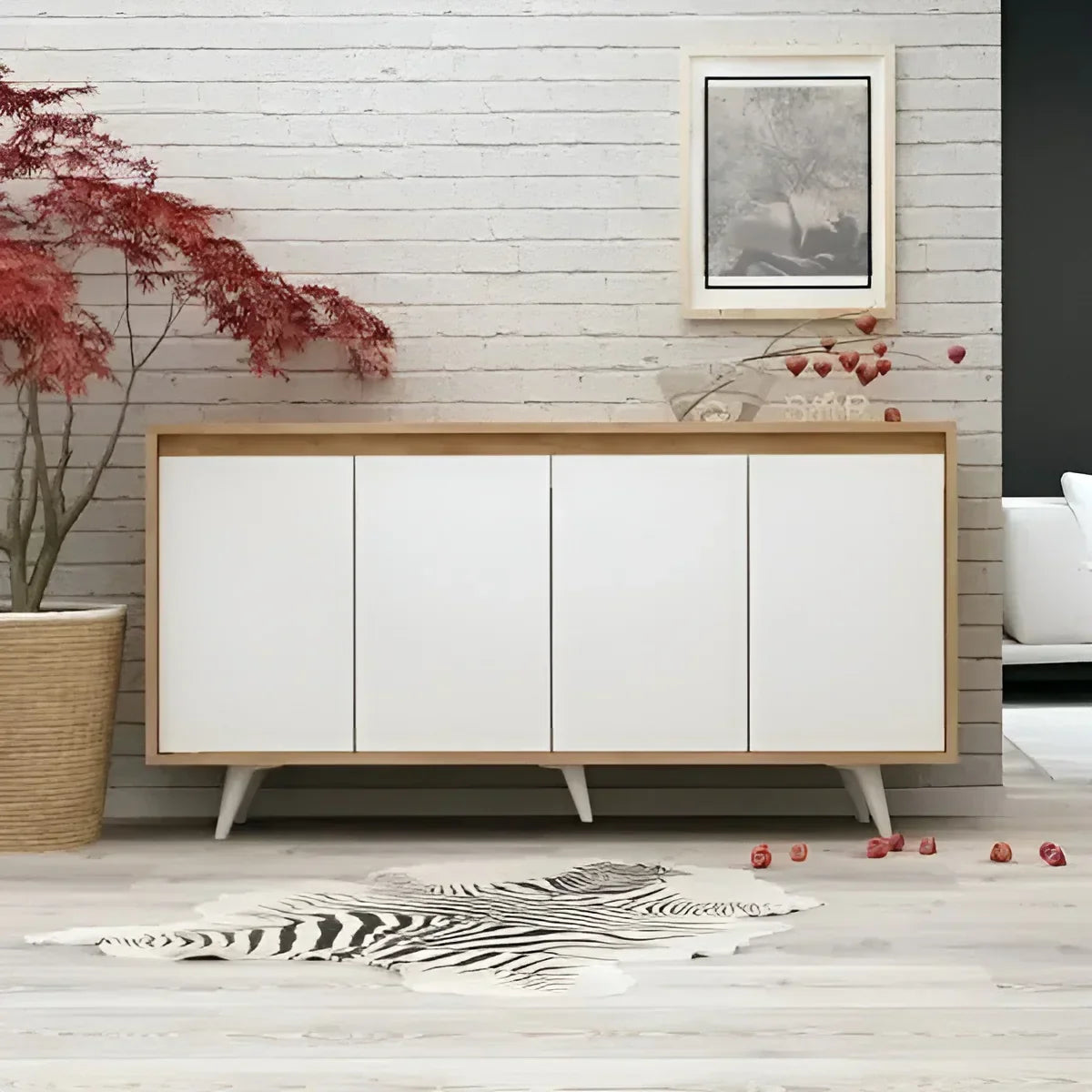 Buffet | Wood & White | 160 × 40 × 90 cm | BT49