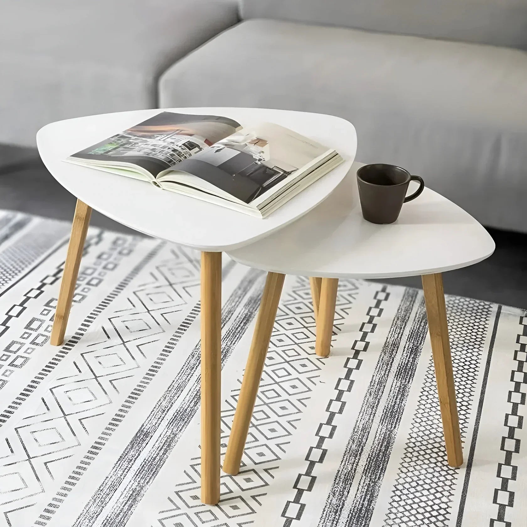 White Wooden Coffee Table – 40 × 40 × 50 cm | CT11