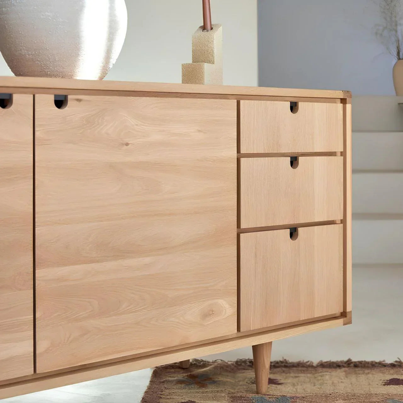 Buffet | Wood | 120 × 40 × 90 cm | BT7