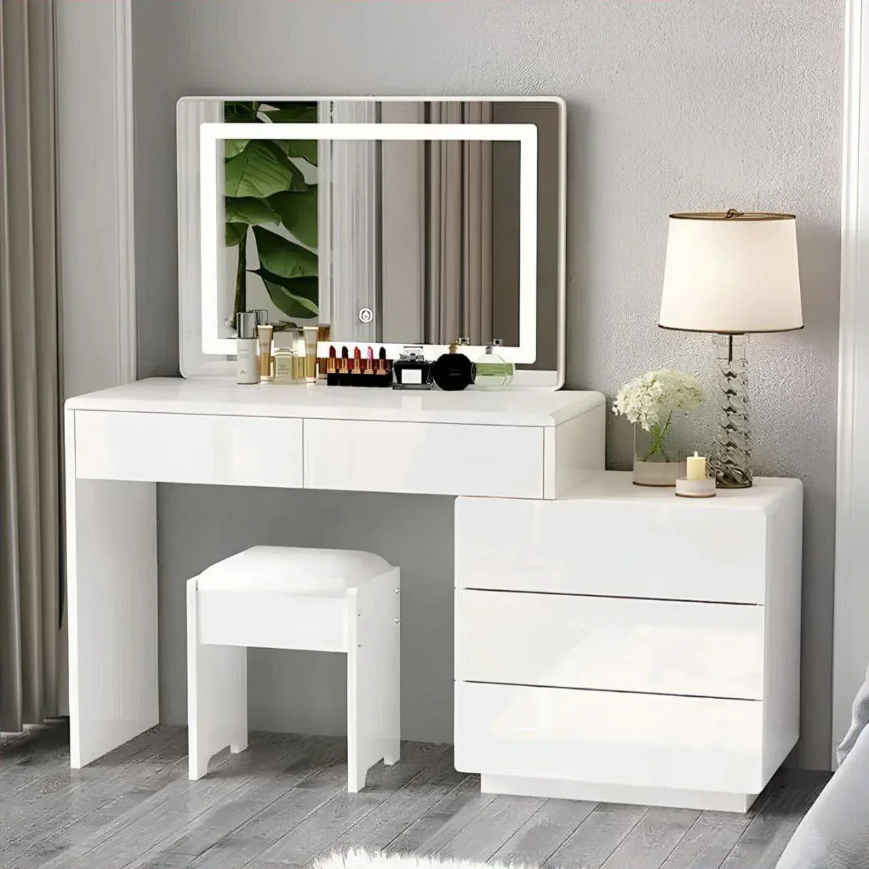 طاولة زينة | أبيض | ١٢٠ × ١٢٠ × ٤٠ | DT ٢٤