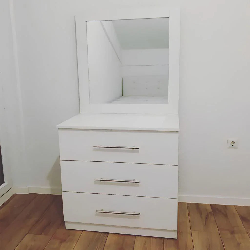 طاولة زينة | أبيض | ١٨٠ × ٩٠ × ٤٠ | DT ٤٢